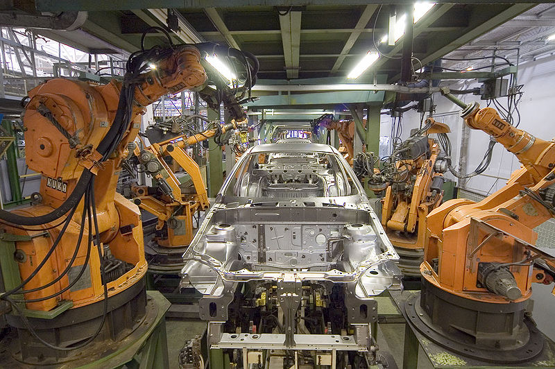 Vita di un automobile: dalla progettazione alla catena di montaggio