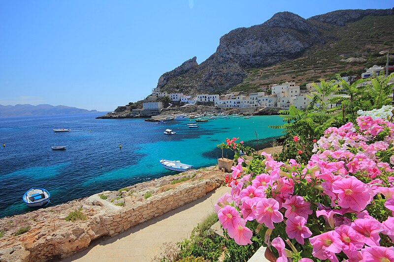 Le spiagge sabbiose più belle delle Egadi